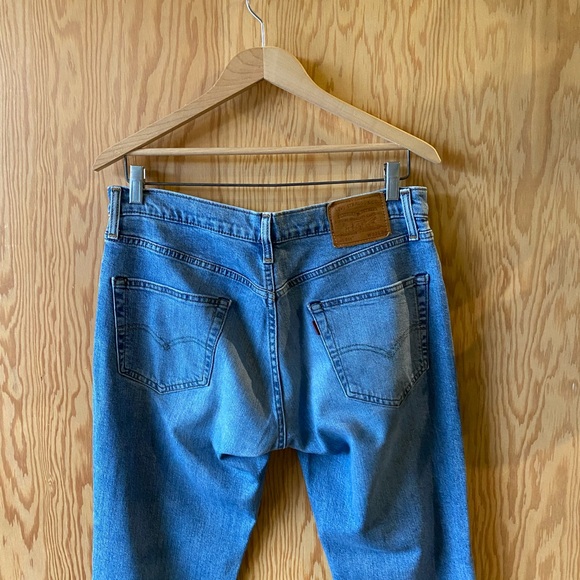 LEVI 511- EUC - Picture 3 of 6